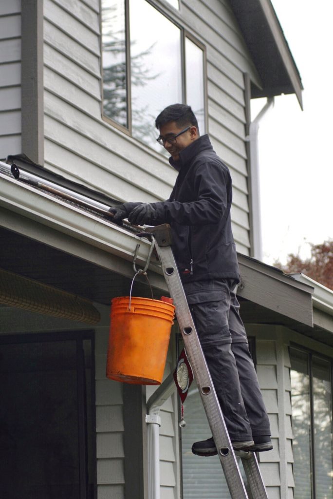 Gutter Cleaning Victoria BC